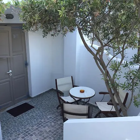 Otel Aegeon 2*